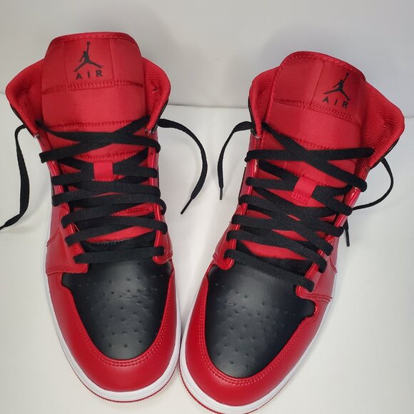 Pre-Loved Nike Air Jordan 1 Mid Reverse Bred Size 12 554724-660 - Picture 13 of 13